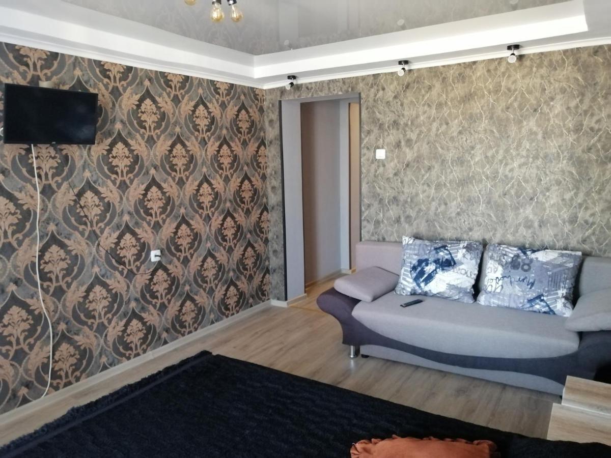 Lan-House Hotell Kropyvnytskyj Exteriör bild