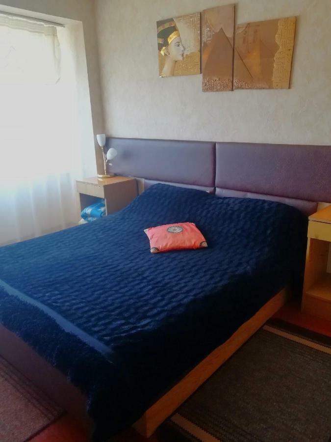 Lan-House Hotell Kropyvnytskyj Exteriör bild